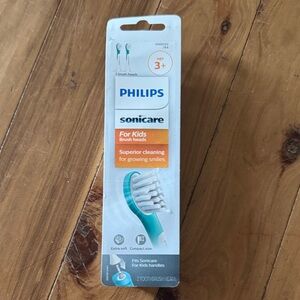 Philips Kids Toothbrush Replacement Heads in Teal and White